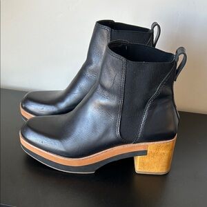 Bernardo Black Shawnee Ankle Boots with Tan Heel